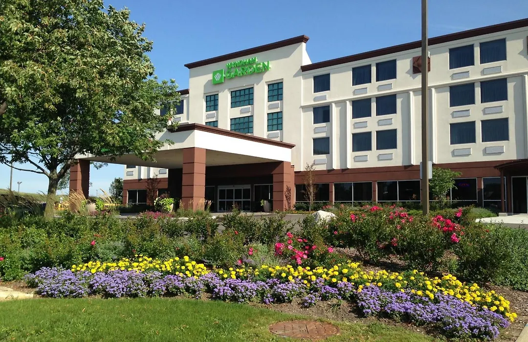 Wyndham Garden Elk Grove Village - O'Hare-1